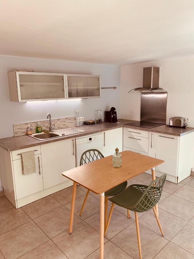 Appartement Independant Avec Jardin Et Acces Piscine Nimes Bagian luar foto